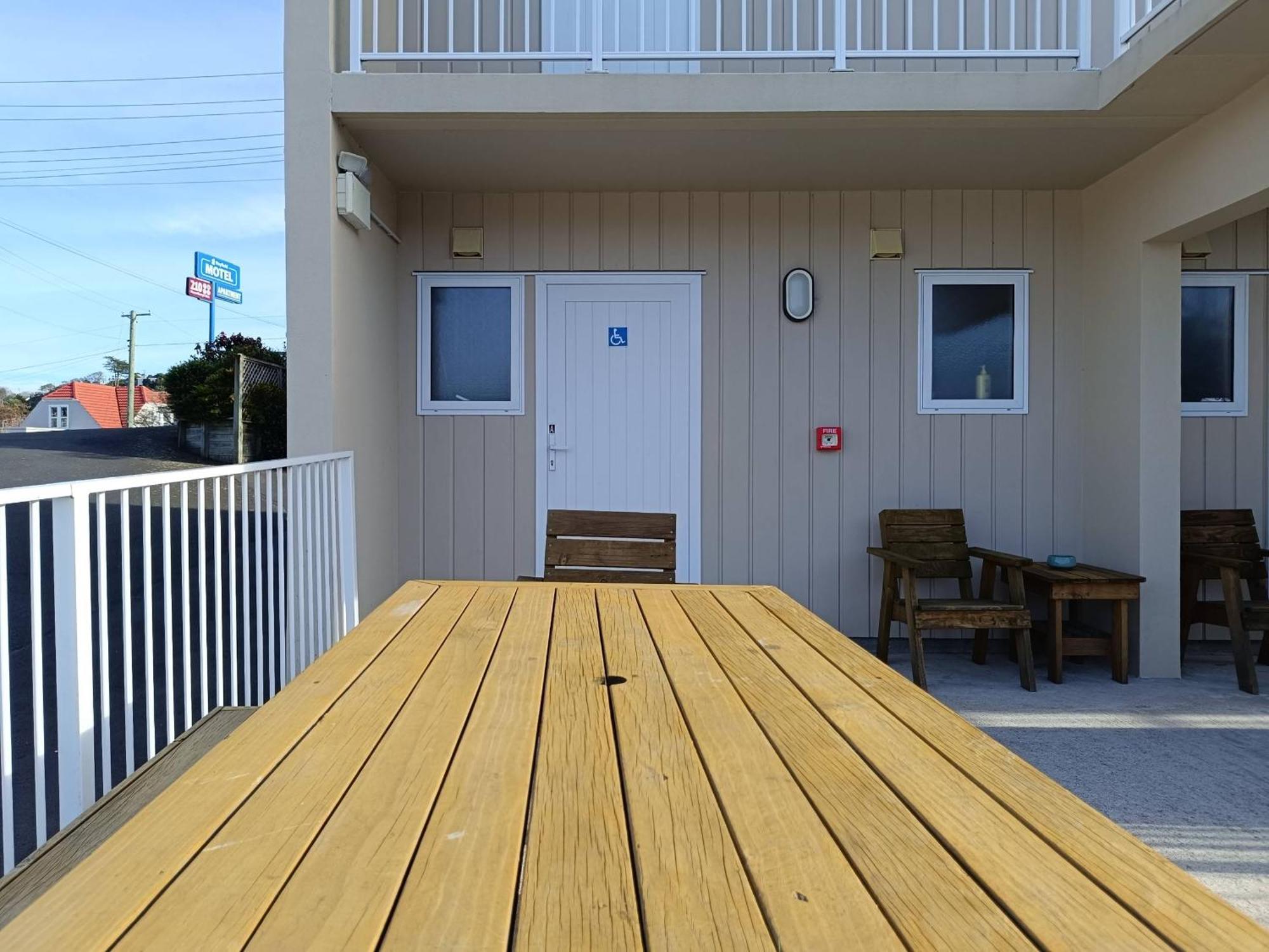 Bayfield Motel And Apartment Dunedin Eksteriør billede