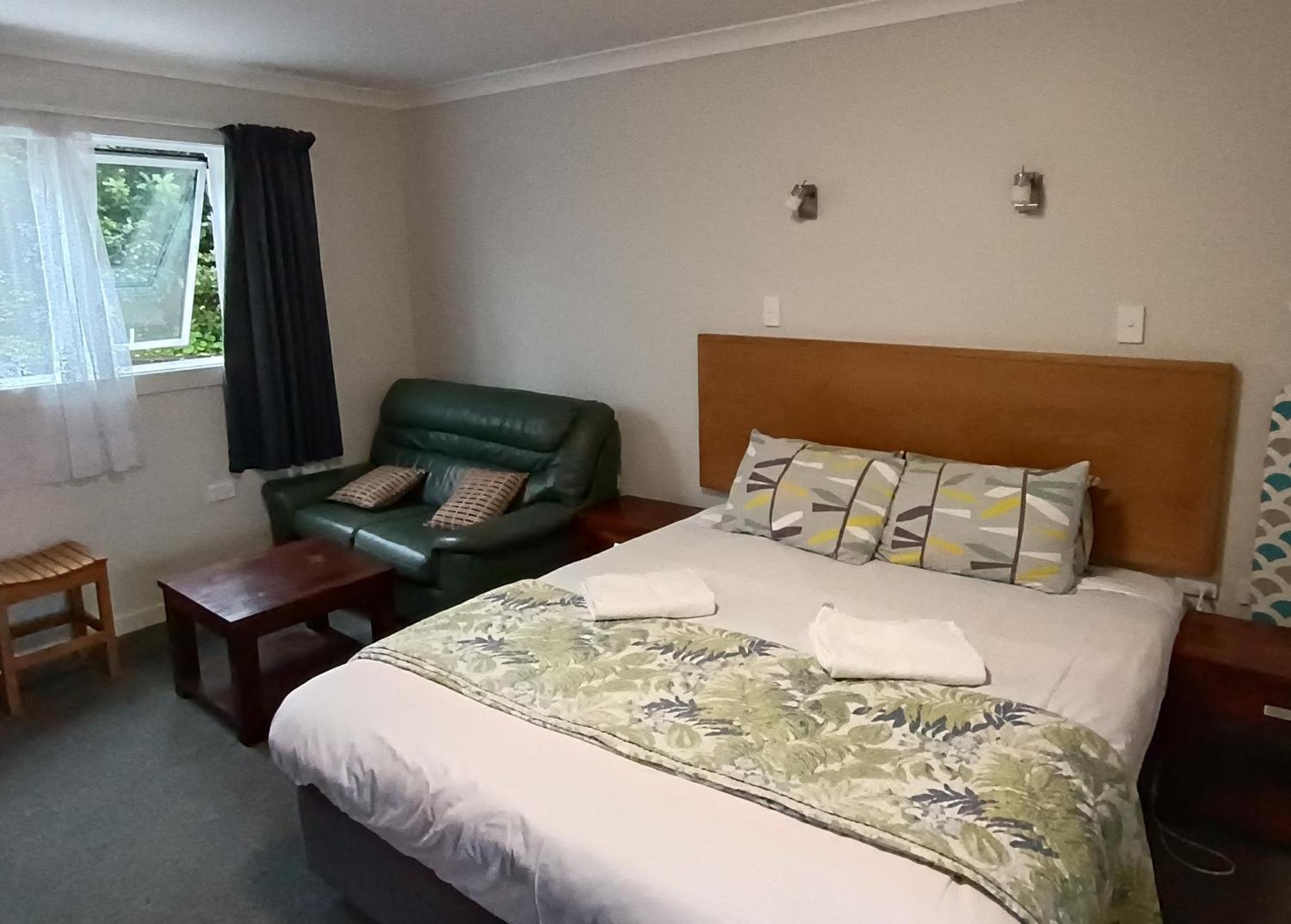 Bayfield Motel And Apartment Dunedin Eksteriør billede
