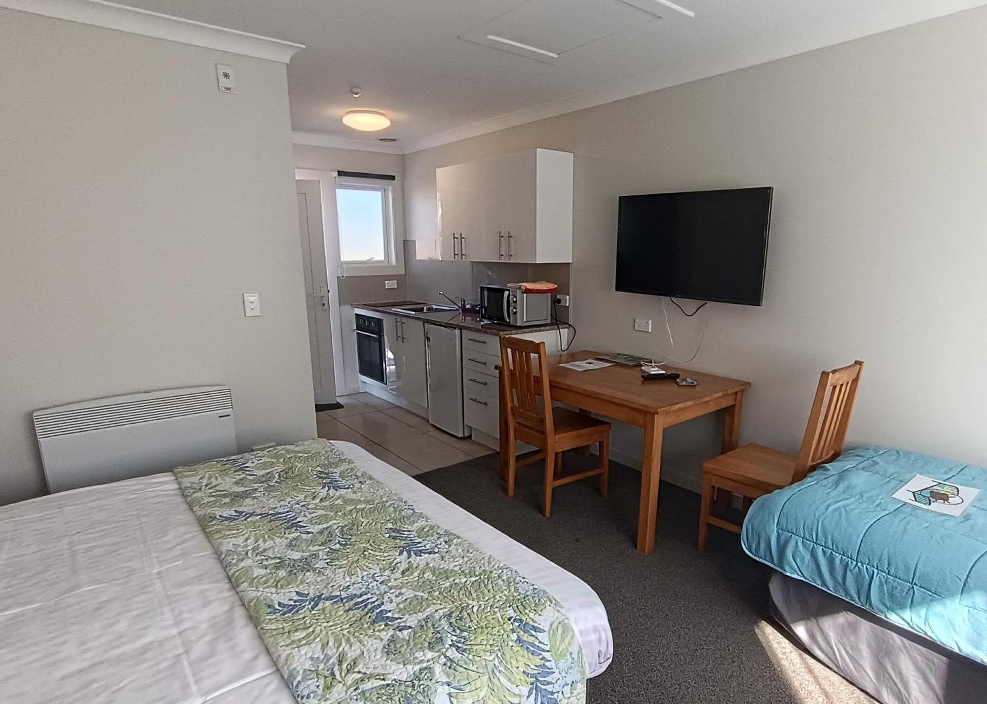 Bayfield Motel And Apartment Dunedin Eksteriør billede