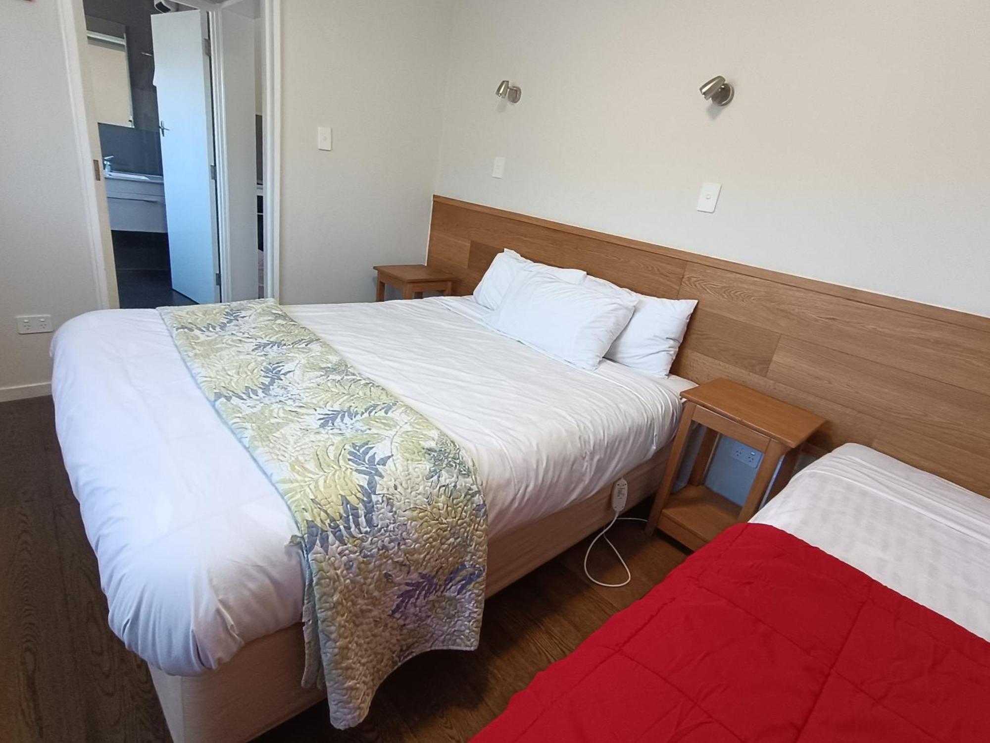 Bayfield Motel And Apartment Dunedin Eksteriør billede