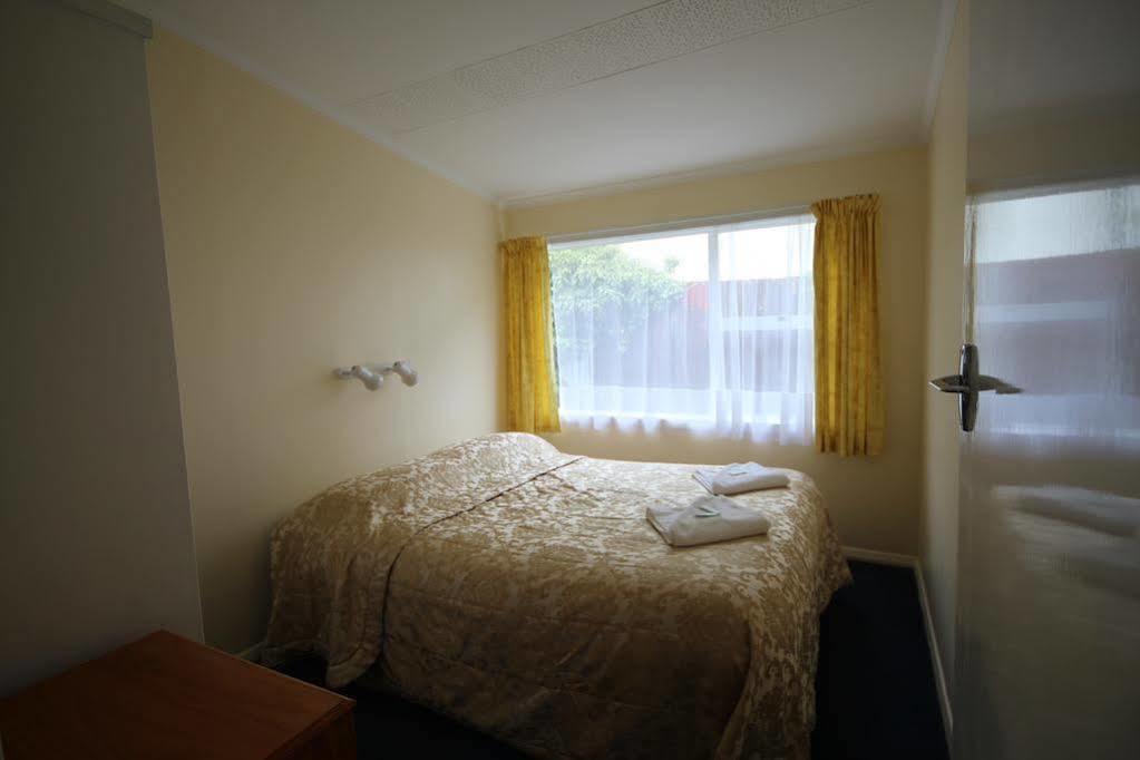 Bayfield Motel And Apartment Dunedin Eksteriør billede